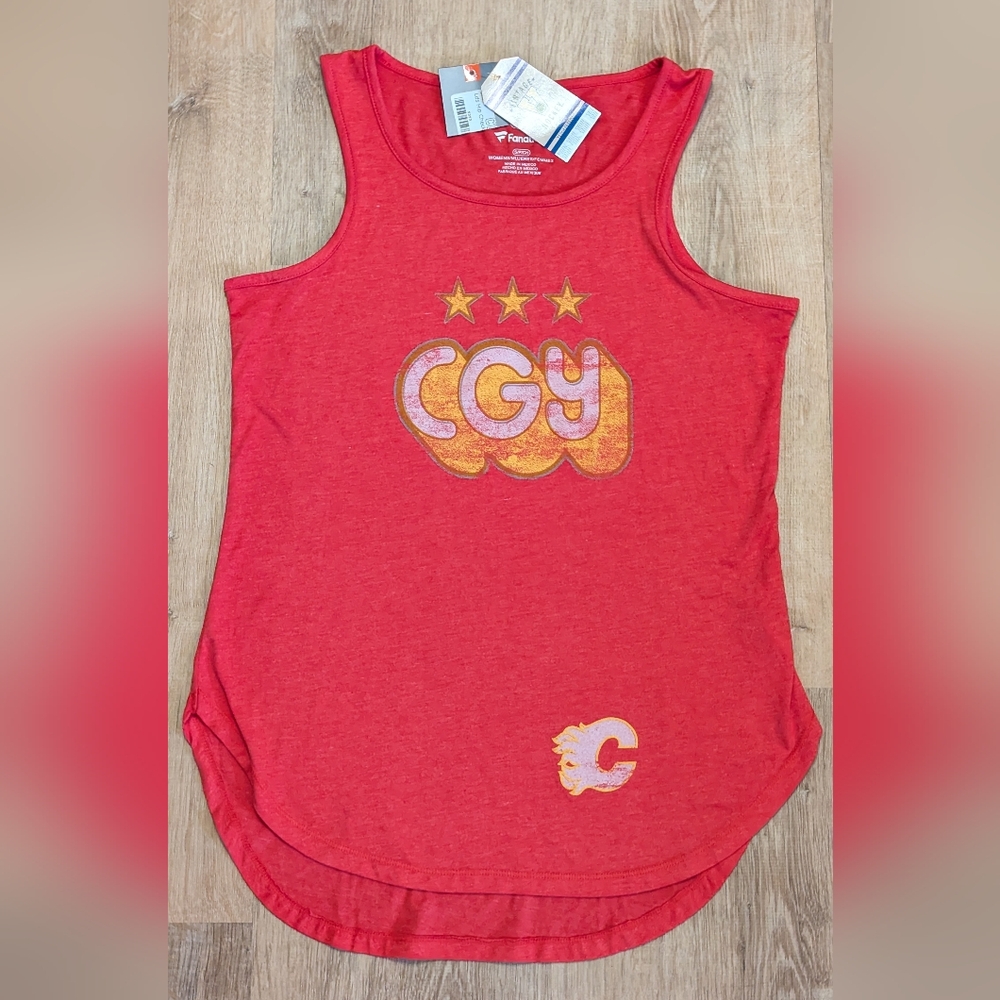Fanatics NHL Vintage Hockey Calgary Flames Red Women's Tank Top Small